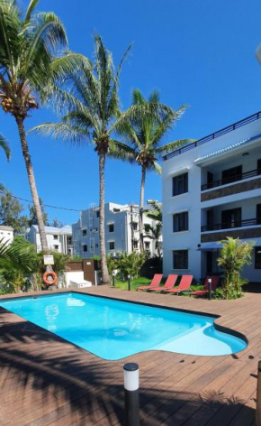 Les Cerisiers - Exclusive Beach Residence - 3 Bedroom Modern Apartment, Flic en Flac